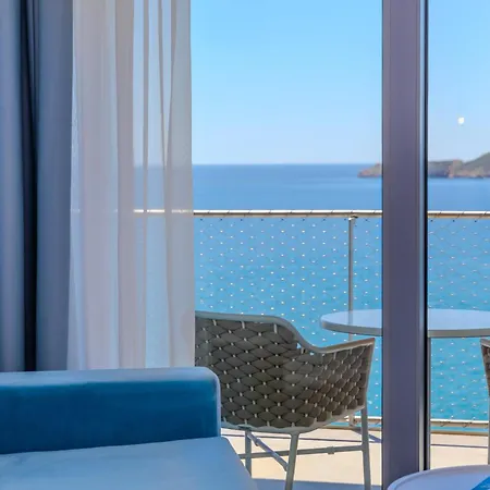 Hotel Ponta Plaza Conference &