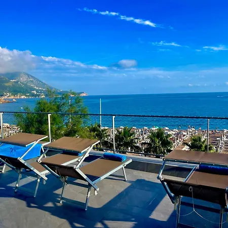 Hotel Ponta Plaza Conference &