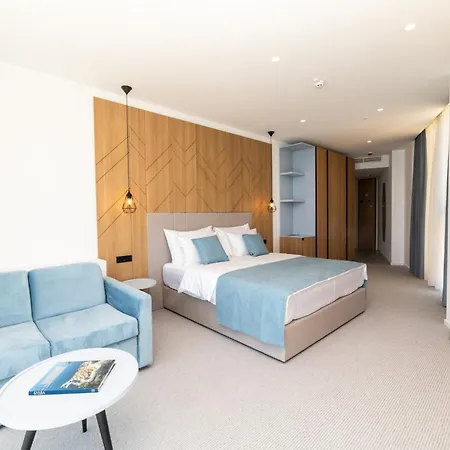 Ponta Plaza Conference & 4* Budva